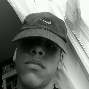 Meet your Posher, Cameron